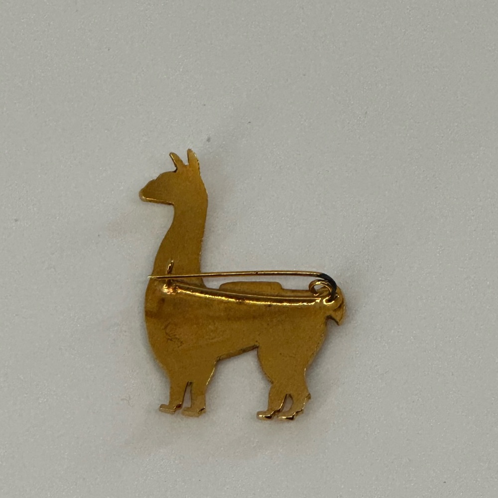 Alpaca Brooch - Picture 3 of 3